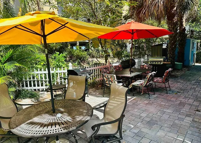 Blue Water Beachside 1 * Clearwater Beach
